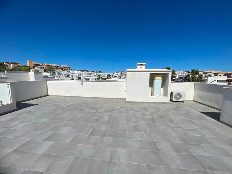 Apartment for Sale in Villamartin, Alicante 17