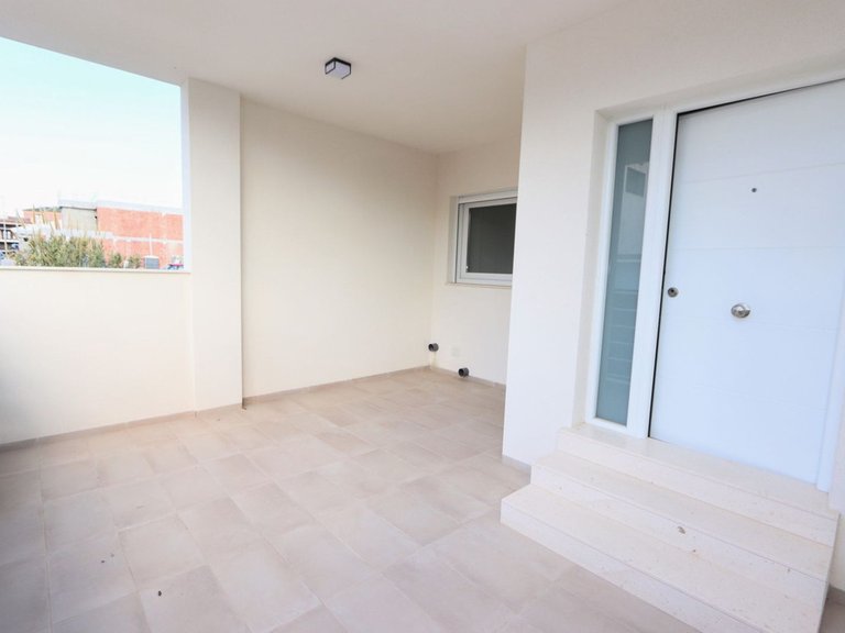 Villa for Sale in Pilar De La Horadada, Alicante 26
