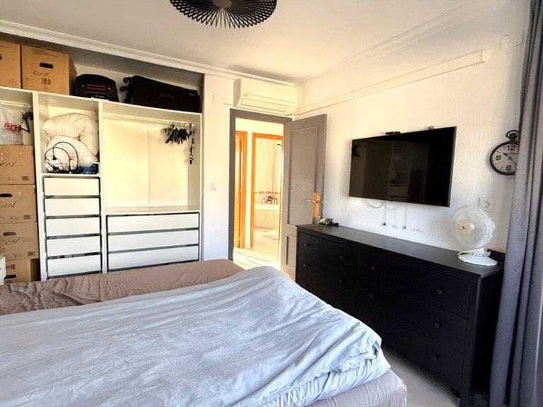 Villa for Sale in Torrevieja, Alicante 22