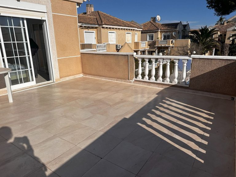 Villa for Sale in Torrevieja, Alicante 18