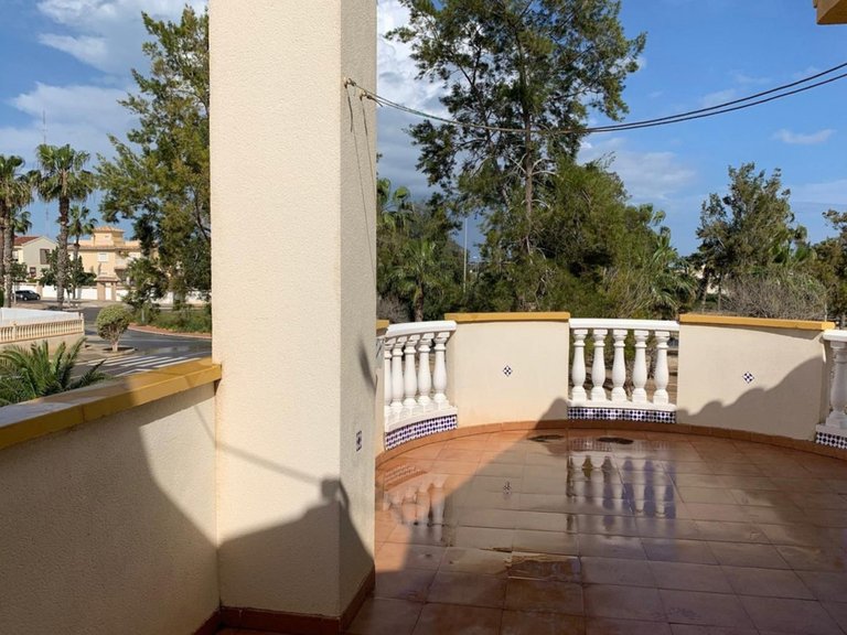 Villa for Sale in Guardamar Del Segura, Alicante 20