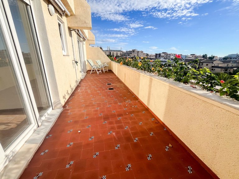 Apartment for Sale in Punta Prima, Alicante 25