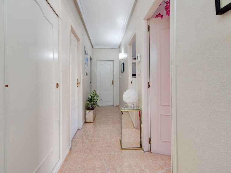 Apartment for Sale in Torrevieja, Alicante 23