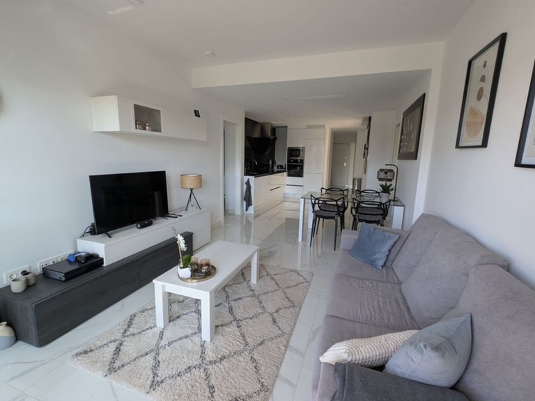 Apartment for Sale in Los Altos, Alicante 9