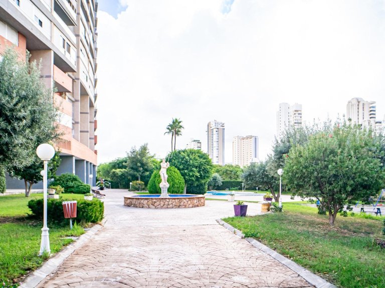 Apartment for Sale in Benidorm, Alicante 40