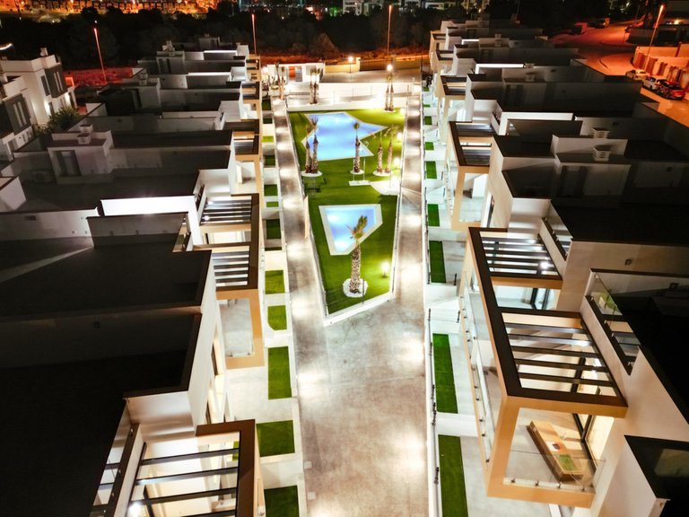 Apartment for Sale in Villamartin, Alicante 45