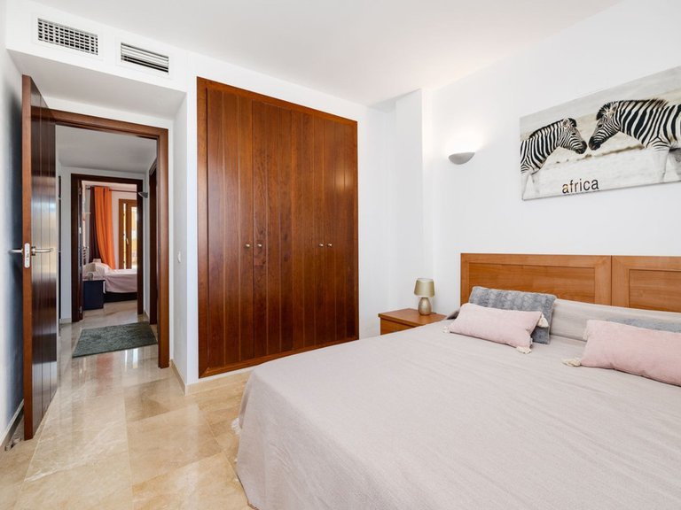 Apartment for Sale in Punta Prima, Alicante 30