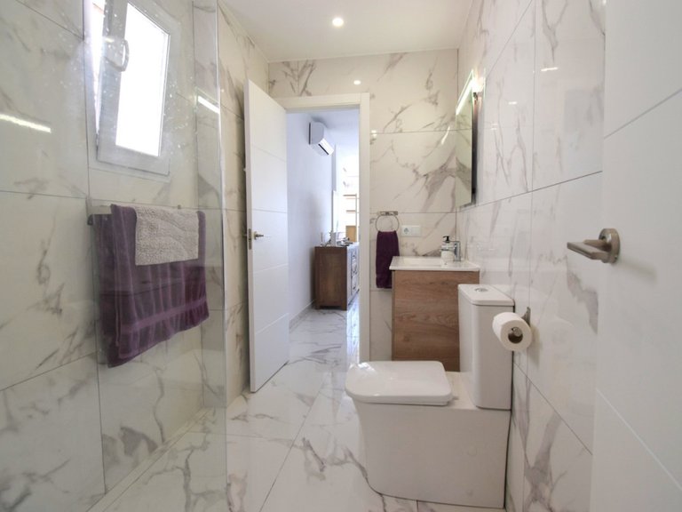 Apartment for Sale in Villamartin, Alicante 11