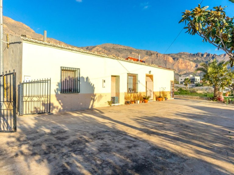 Villa for Sale in Orihuela, Alicante 22