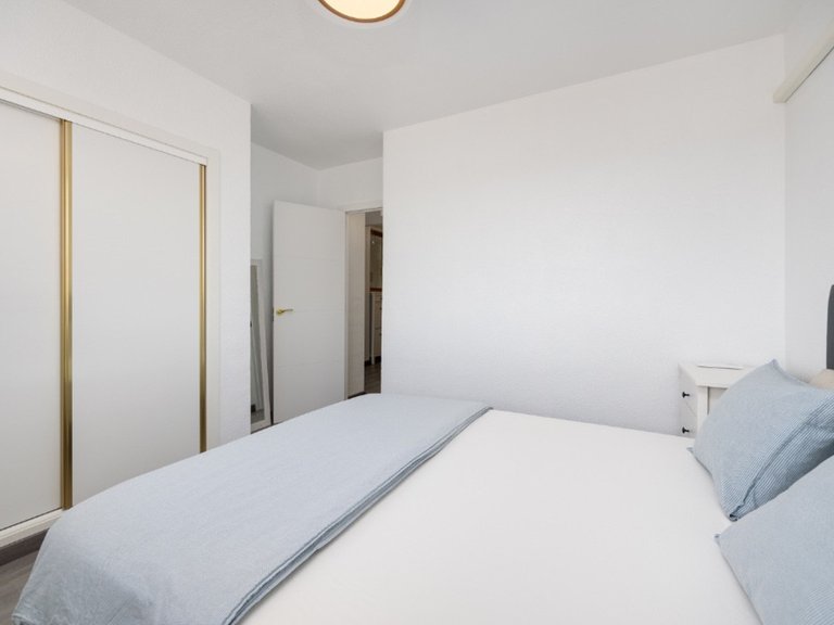 Apartment for Sale in Punta Prima, Alicante 15