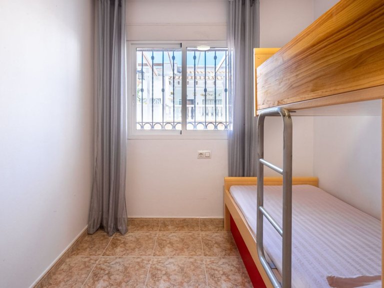 Apartment for Sale in Punta Prima, Alicante 9