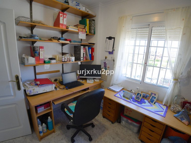 Villa for Sale in Torrevieja, Alicante 10