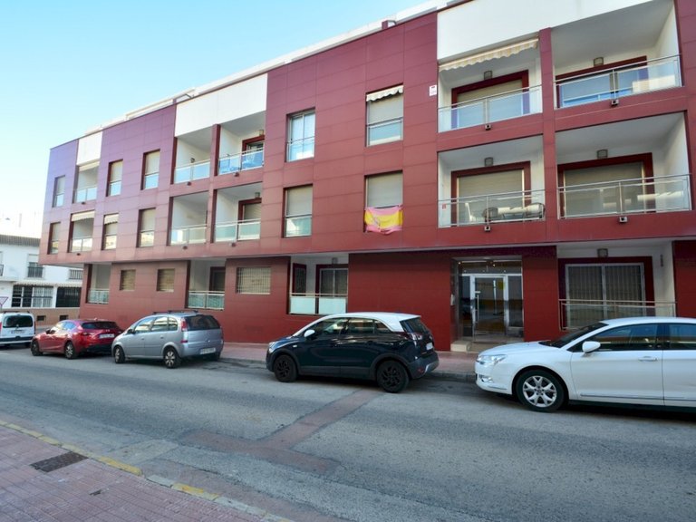 Apartment for Sale in Guardamar Del Segura, Alicante 25