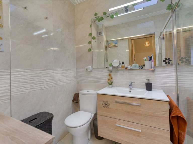 Villa for Sale in Torrevieja, Alicante 16