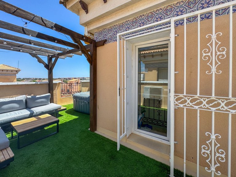 Villa for Sale in Orihuela Costa, Alicante 28