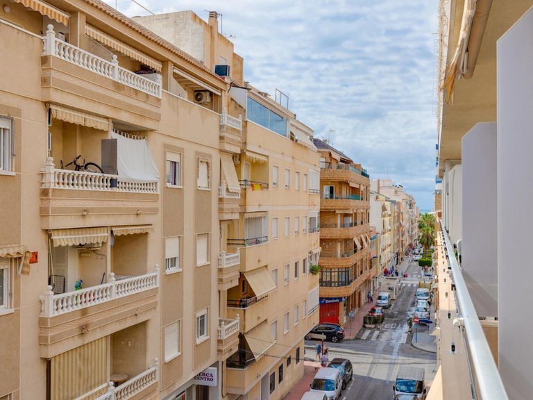 Apartment for Sale in Torrevieja, Alicante 1