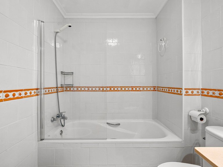 Apartment for Sale in Playa Flamenca, Alicante 24