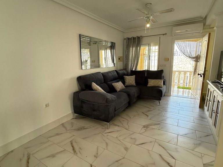Villa for Sale in Orihuela Costa, Alicante 3