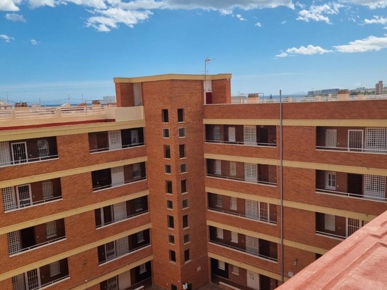 Apartment for Sale in Torrevieja, Alicante 23