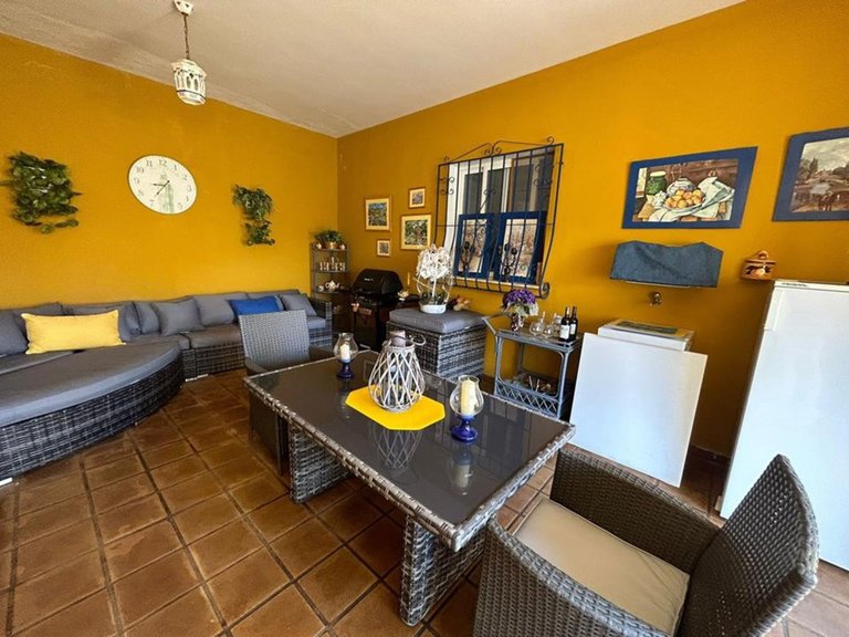 Villa for Sale in Rafol D'almunia, Alicante 2