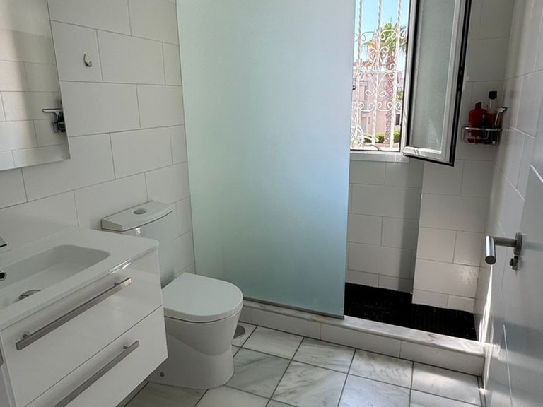 Villa for Sale in Torrevieja, Alicante 22