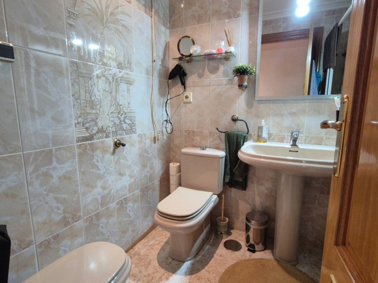 Apartment for Sale in Torrevieja, Alicante 17