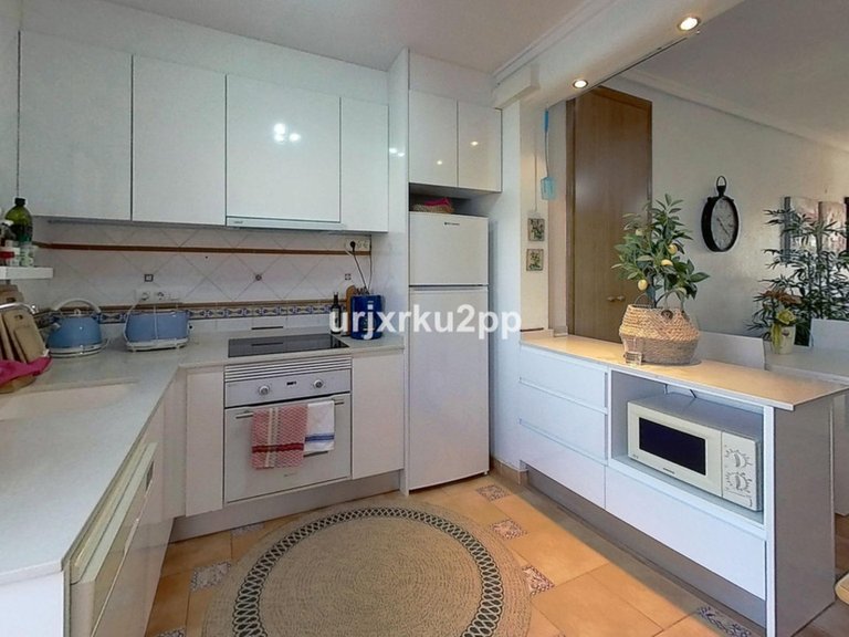 Villa for Sale in Playa Flamenca, Alicante 9