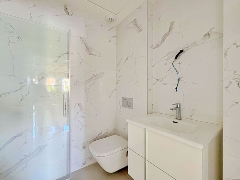 Apartment for Sale in Villamartin, Alicante 16