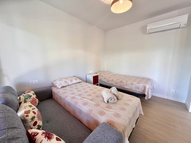 Apartment for Sale in Villamartin, Alicante 20