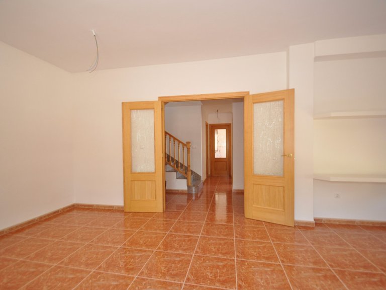 Villa for Sale in Pinoso, Alicante 3