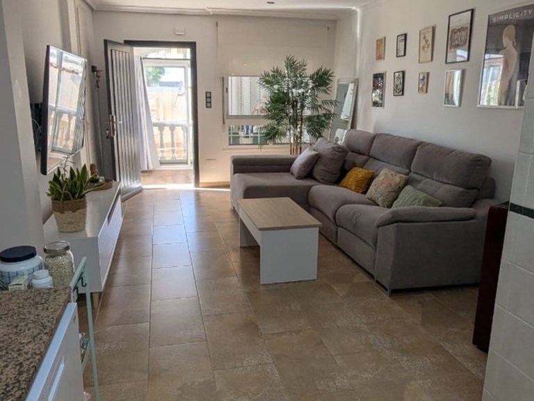 Villa for Sale in San Fulgencio, Alicante 6