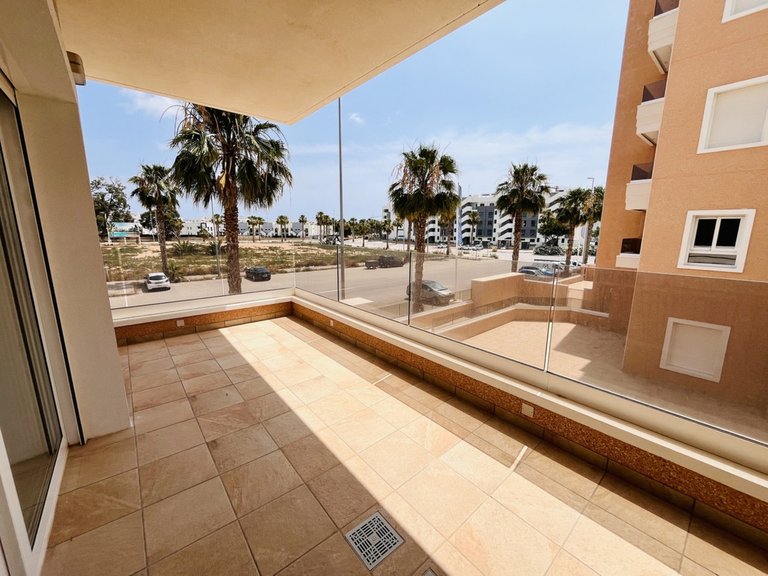 Apartment for Sale in Guardamar Del Segura, Alicante 15