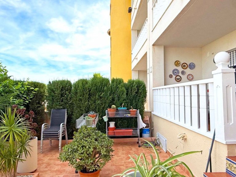 Apartment for Sale in Cabo Roig, Alicante 3