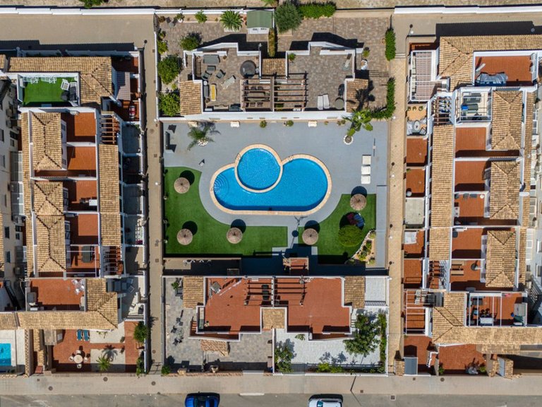 Apartment for Sale in Punta Prima, Alicante 31