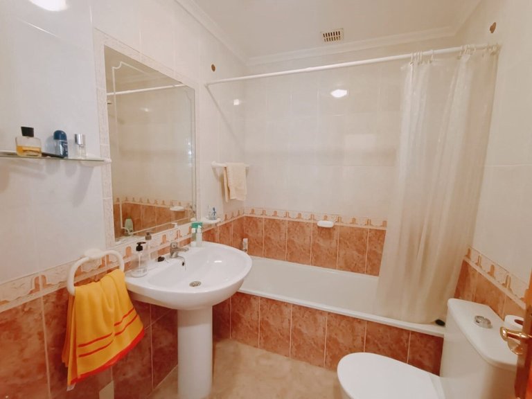 Villa for Sale in Playa Flamenca, Alicante 9