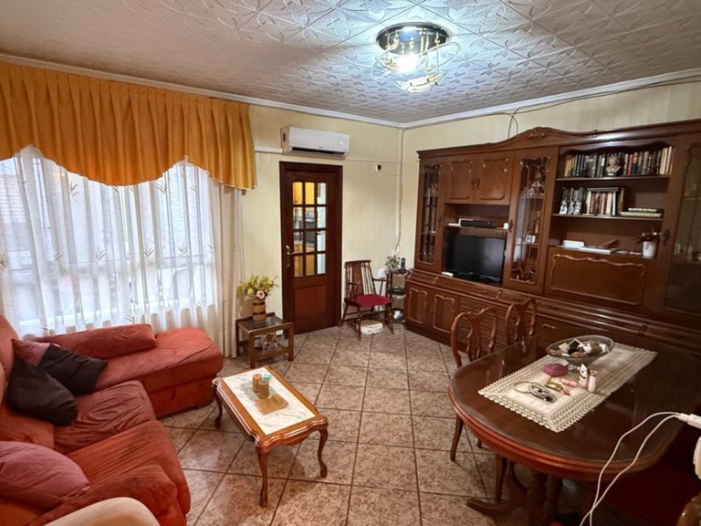 Villa for Sale in Torrevieja, Alicante 2