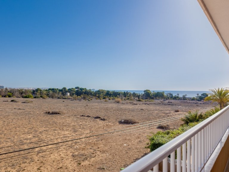 Apartment for Sale in Punta Prima, Alicante 3