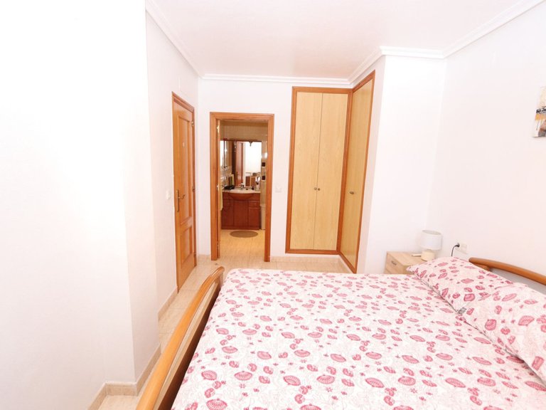 Apartment for Sale in Playa Flamenca, Alicante 15