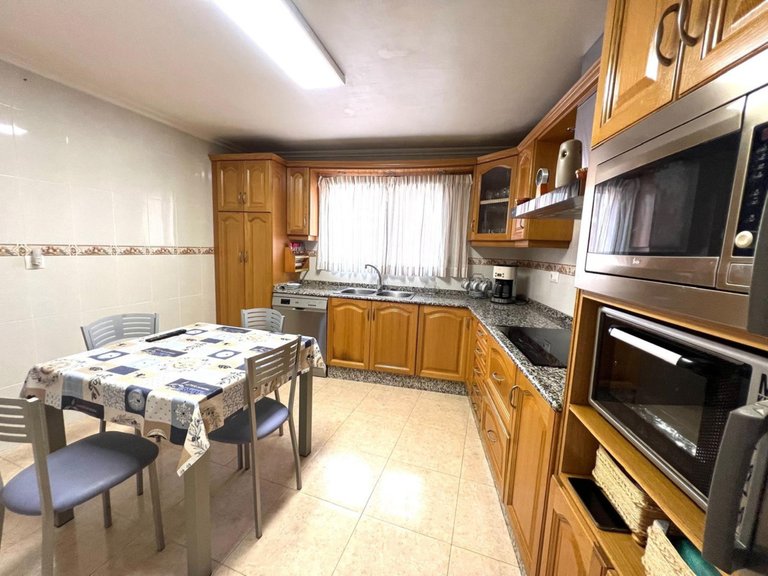 Villa for Sale in Pinoso, Alicante 9