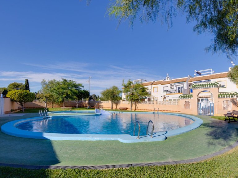 Apartment for Sale in Orihuela Costa, Alicante 30