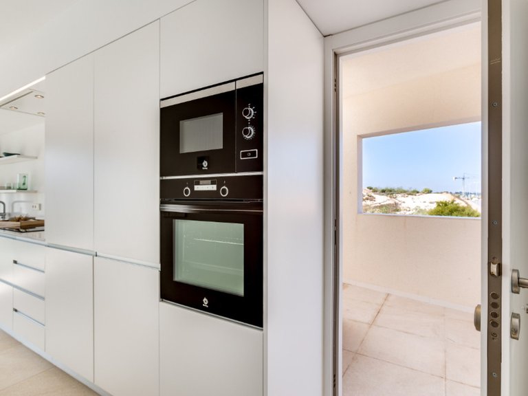 Apartment for Sale in Los Balcones, Alicante 10