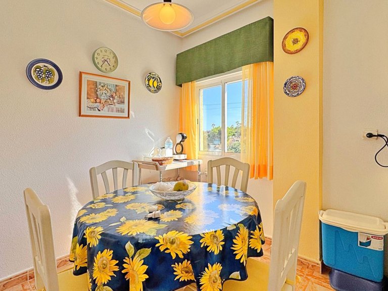 Apartment for Sale in La Zenia, Alicante 10