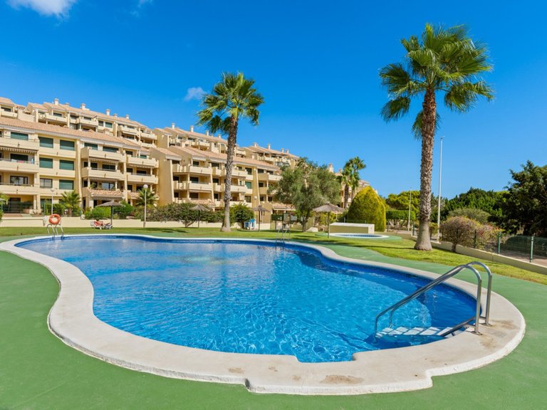 Apartment for Sale in Campoamor, Alicante 5