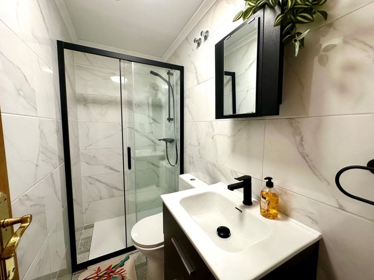 Apartment for Sale in Torrevieja, Alicante 13