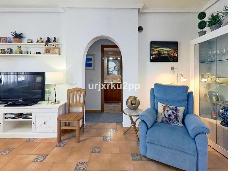 Villa for Sale in Playa Flamenca, Alicante 26