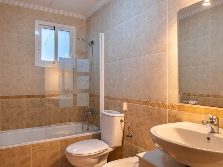 Apartment for Sale in Punta Prima, Alicante 17