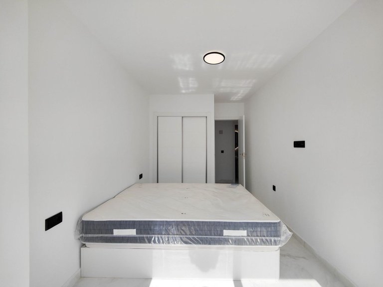 Apartment for Sale in Punta Prima, Alicante 26