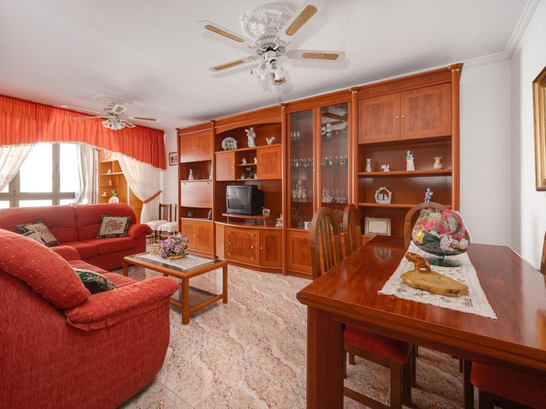 Apartment for Sale in Guardamar Del Segura, Alicante 2