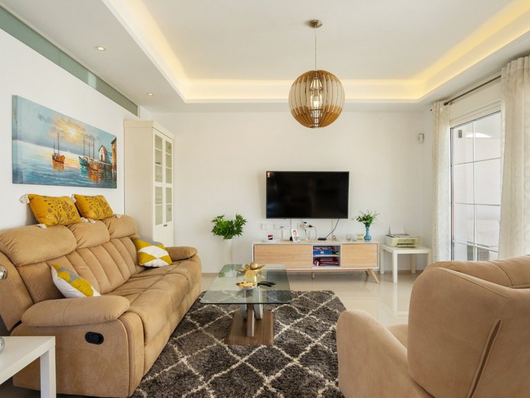 Apartment for Sale in Dona Pepa, Alicante 2