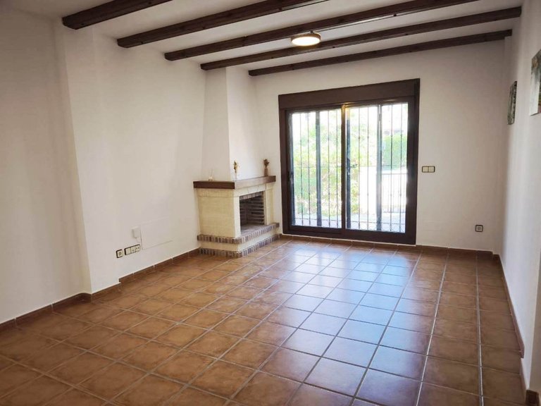 Villa for Sale in Algorfa, Alicante 4